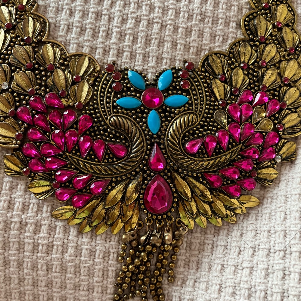 Necklace - Picture 5 of 13
